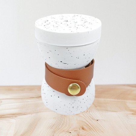 مبخرة حجر مع إطار جلد & علبة شفاف