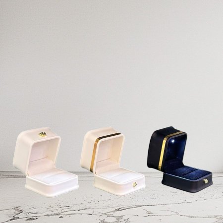 علبة دبل جلد