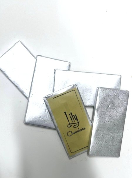 شوكلاتة (فضي) مستطيلة Lily
