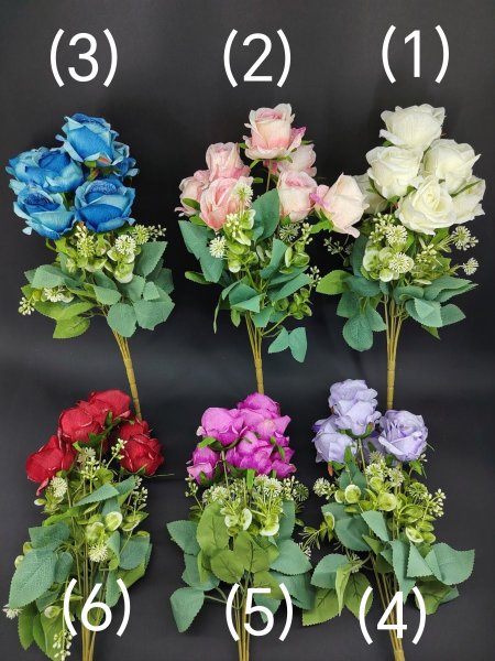 ورد (جوري) مع زهرة