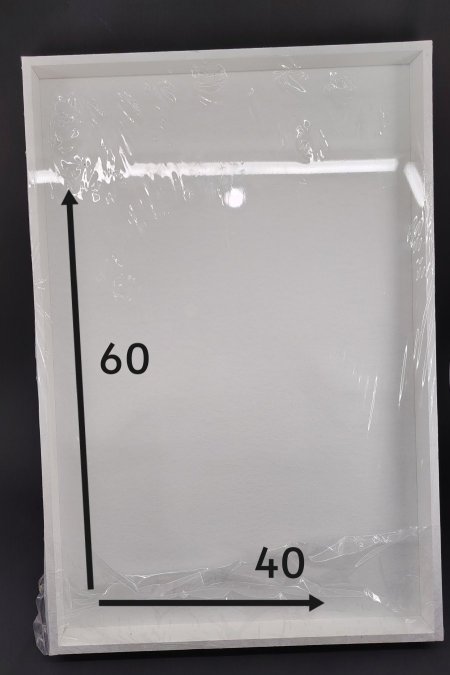 صينية من الخشب المقوى