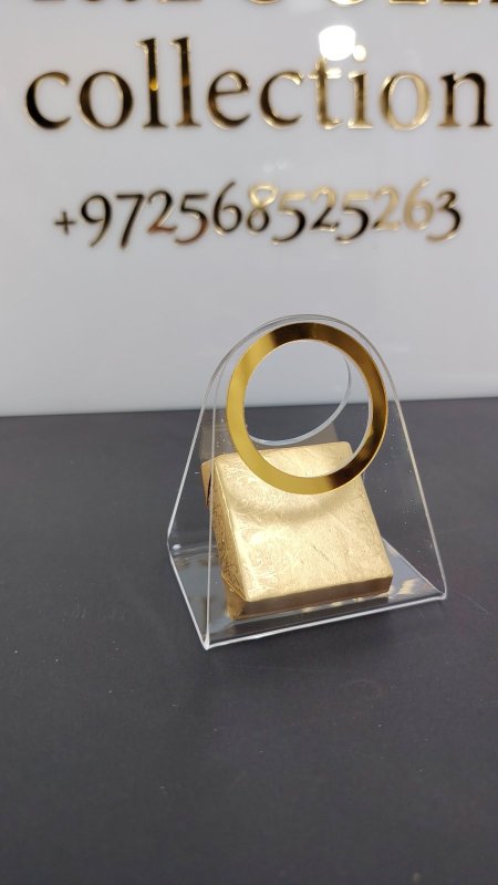 شنطة اكريلك شباك ذهبي 8*6.5*5 سم