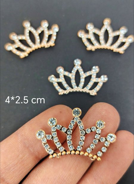 قطع تزيين بلاستيك مع كريستال 4*2.5 cm