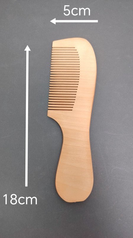 مشط خشبي مع يد 18*5 cm