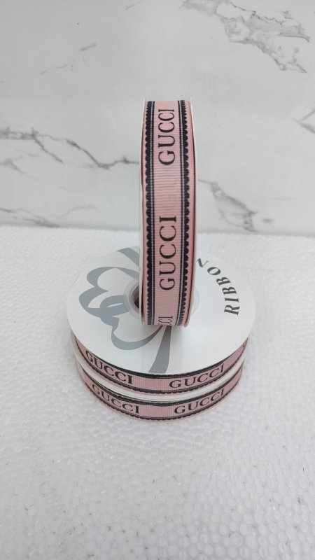 شبر ستان Gucci