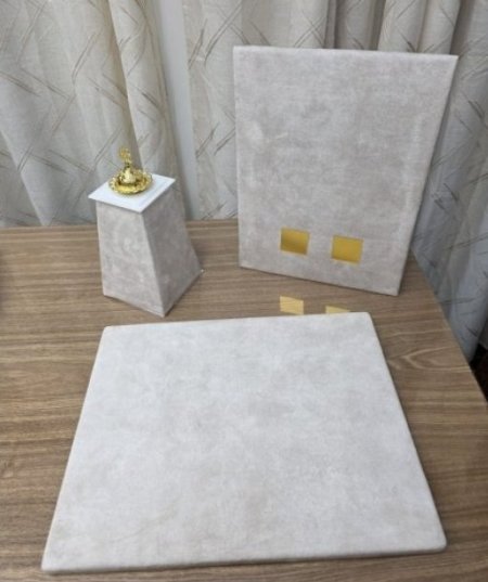 بكج العرسان ( قماش ) قاعدة لتقديم الدبل & ستاند بصمة & مبخرة