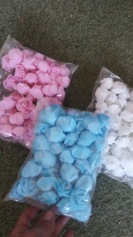 ورد سلكون صغير للتزيين