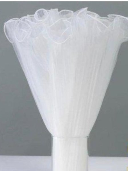 تل لتغليف الورد ( ابيض حافه ابيض )