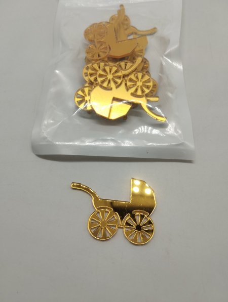 كوت اكريليك للتزيين