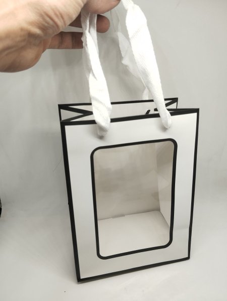 اكياس كرتون وجه شفاف 13*18*25 سم